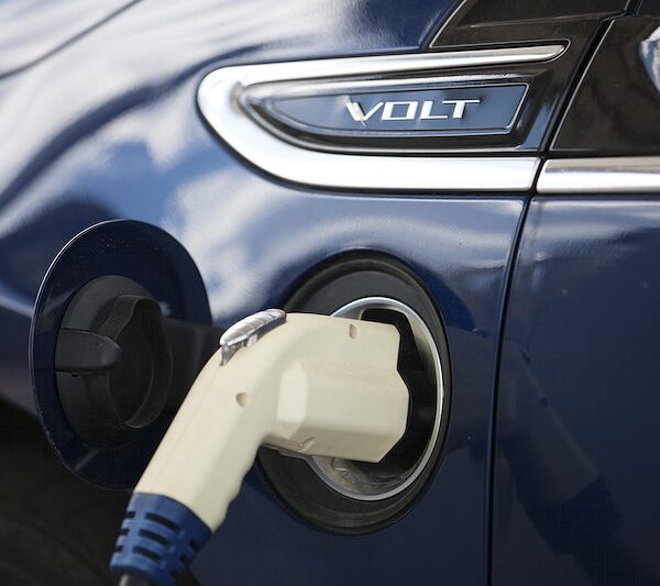 How Government Incentives Affect Electric Car Insurance