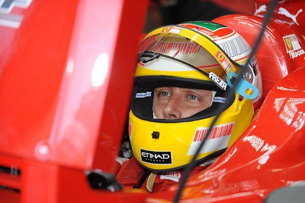 Luca Badoer driving a Ferrari F60 during the 2009 Formula 1 season.