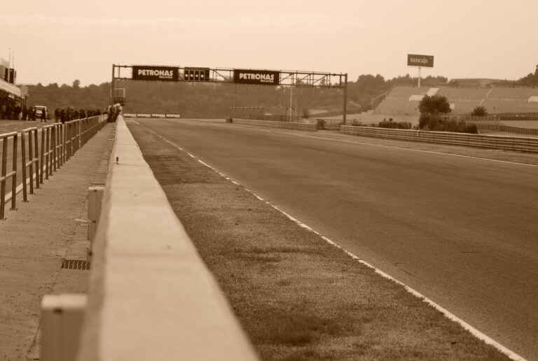 Valencia Circuit (Sepia)