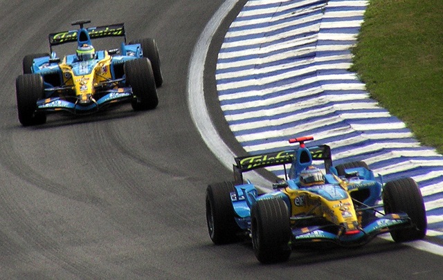 F1 Mass Damper - Fernando Alonso and Giancarlo Fisichella driving Renault at 2006 Interlagos Grand Prix