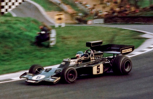Ronnie Peterson driving through Druids corner at Brands Hatch