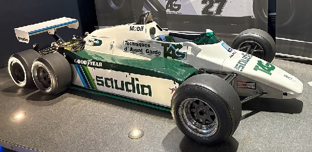 The Williams car FW08B